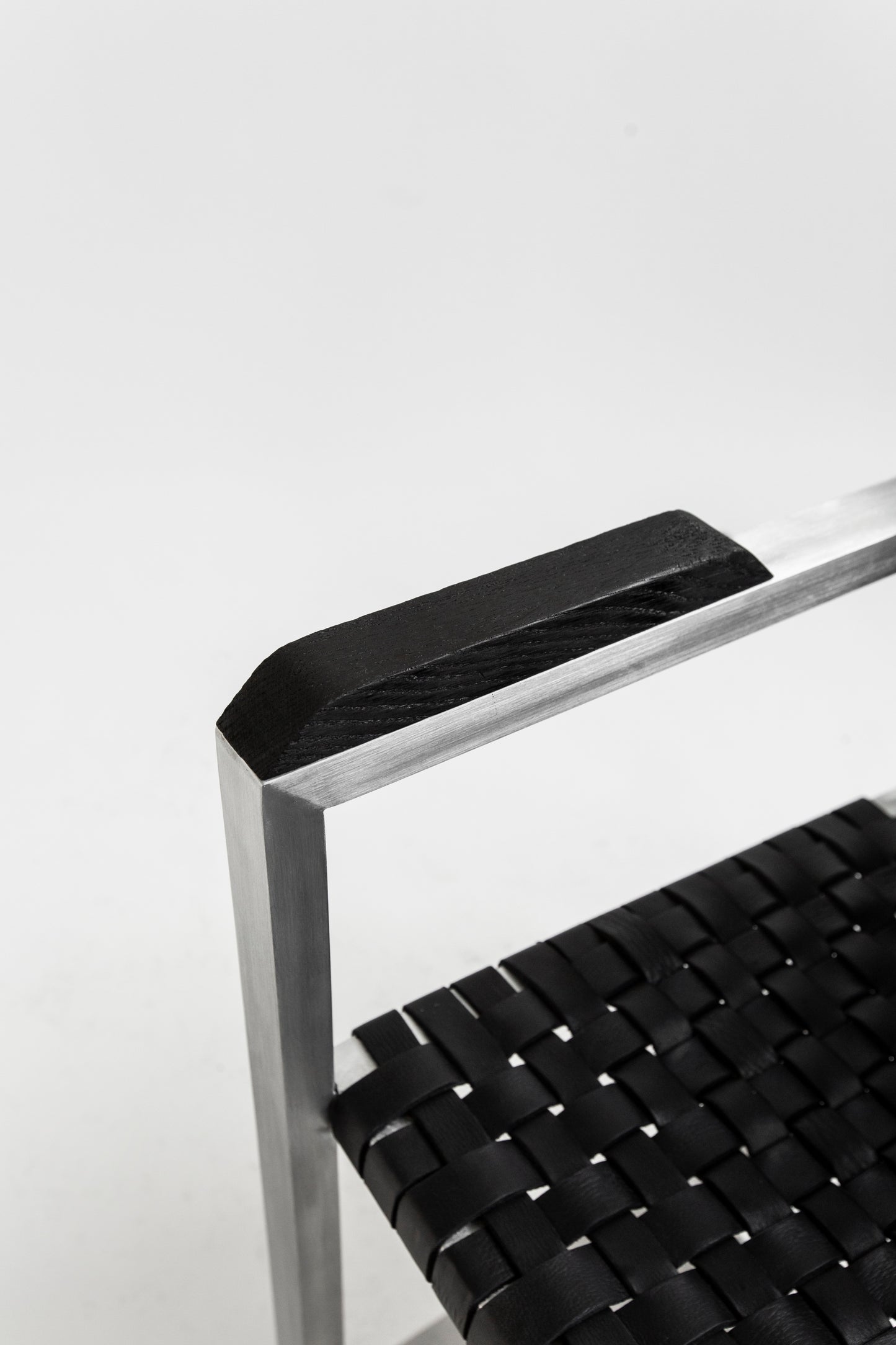 RIA II : Lounge Chair